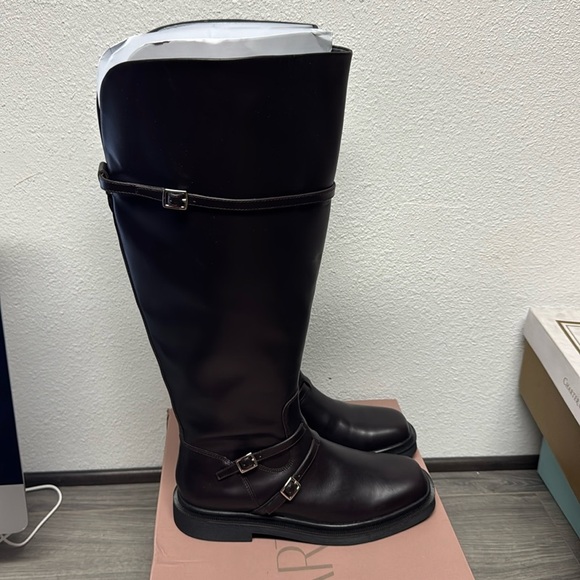 Franco Sarto Ainsley Knee High Boot (WIDE CALF) - Picture 6 of 11